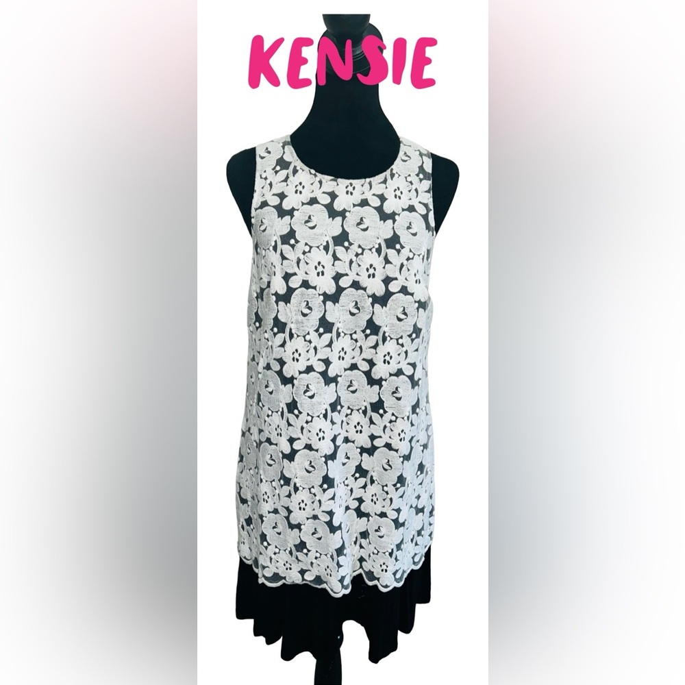 🔲🔲Kensie Black with White Dress with White Lace Overlay🔲🔲